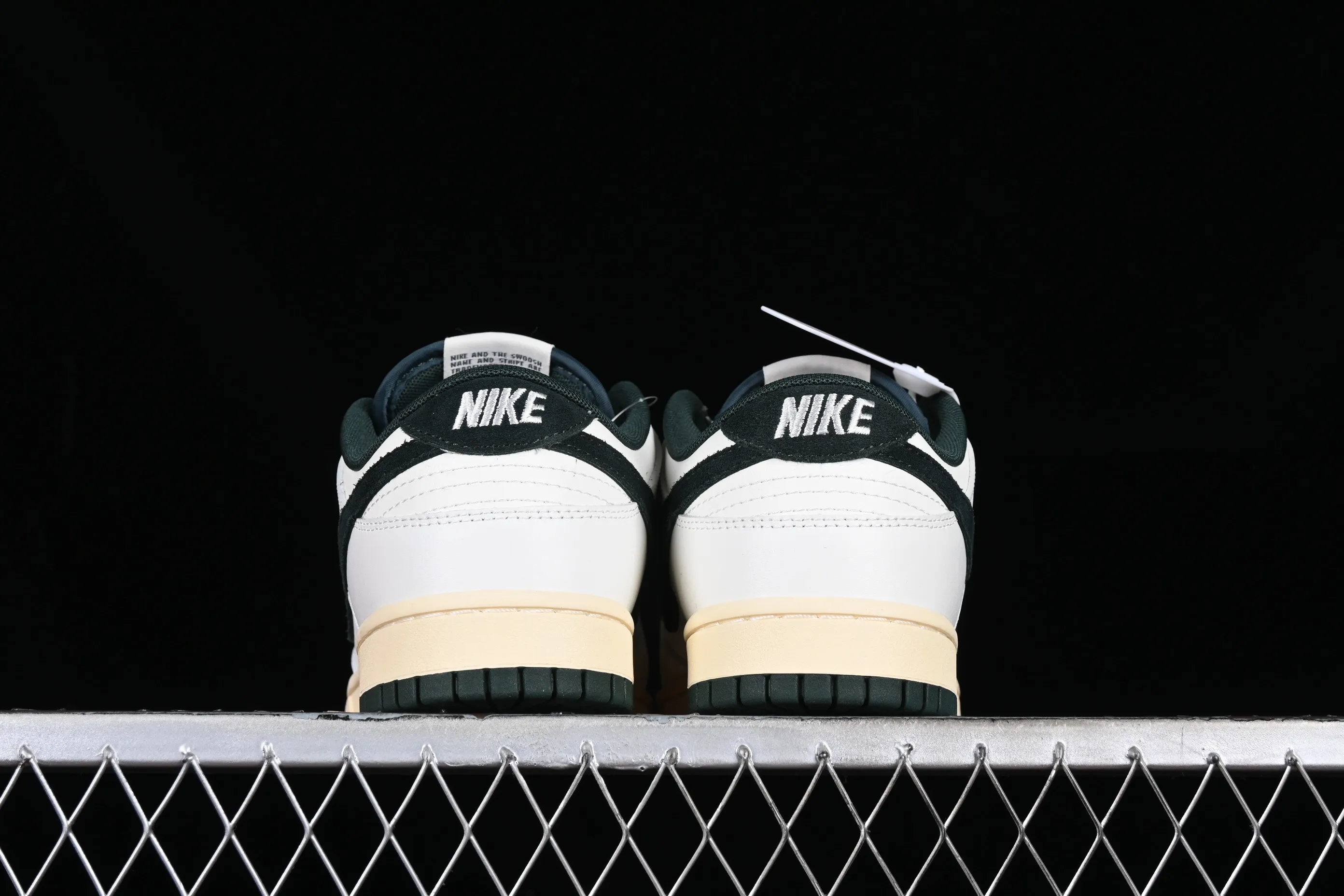All categories Nk SB Dunk series Nk SB Dunk Low low-top sneakers N version Nk Dunk Low "Athletic Department" off-white green SB low-top sports and leisure sneakers FQ8080-133